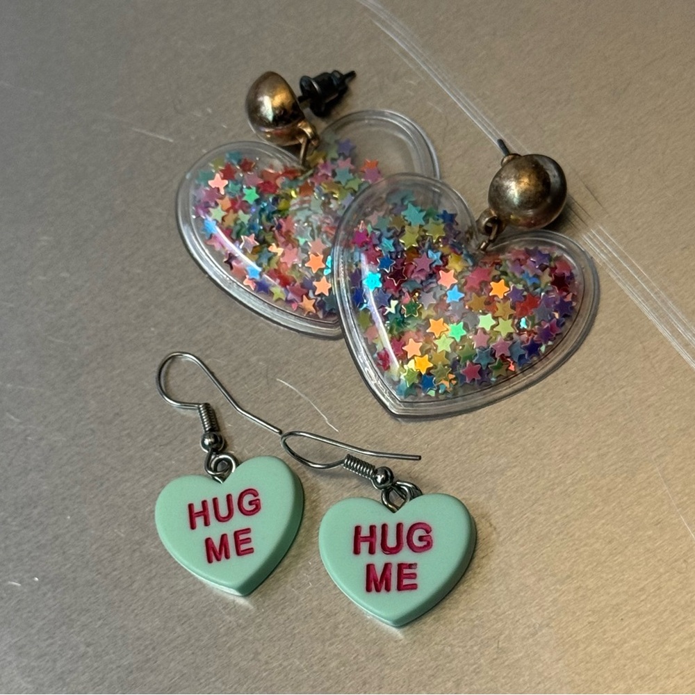 Heart Shaped Earrings with Stars and 'Hug Me' Design